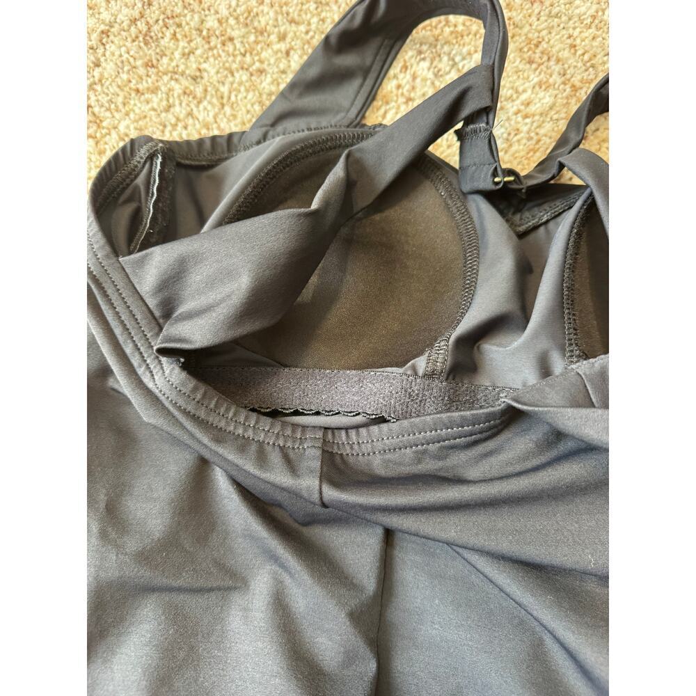 LANDS END SIZE 12 P (PETITE) Black one piece swim/bathing suit - Picture 9 of 10